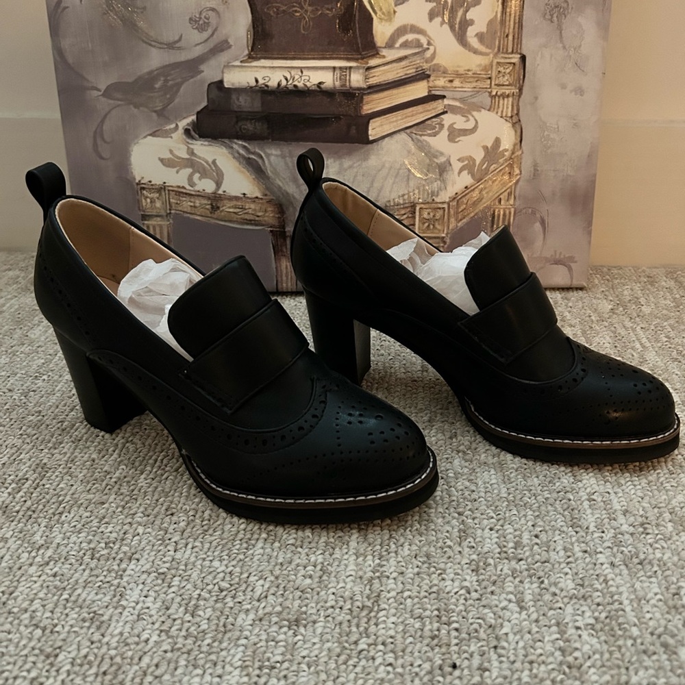 YDN Black Women's Heeled Loafers